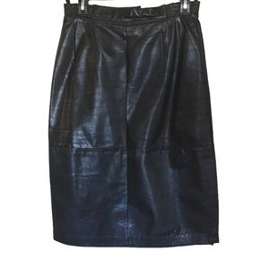 Leather skirt